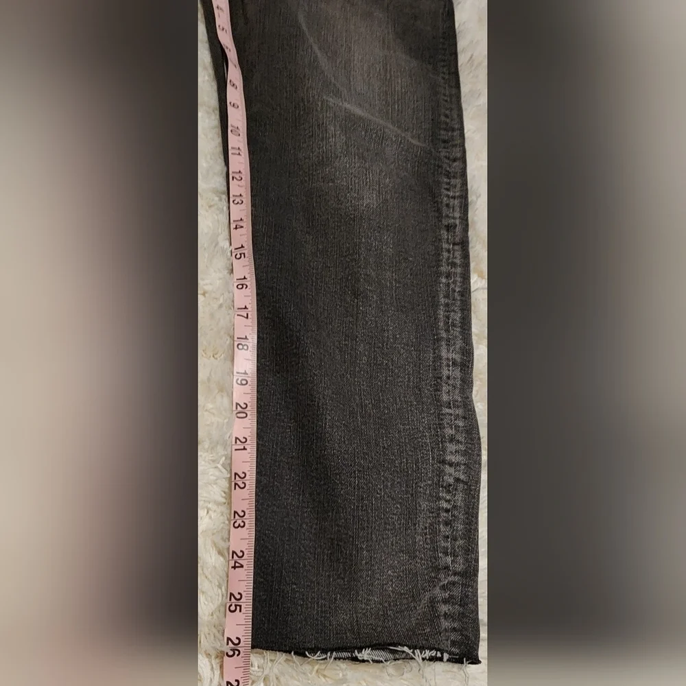 Gap High-rise Stretch Distressed Vintage Black Tapered Leg Crop Jean Sz. 30x26